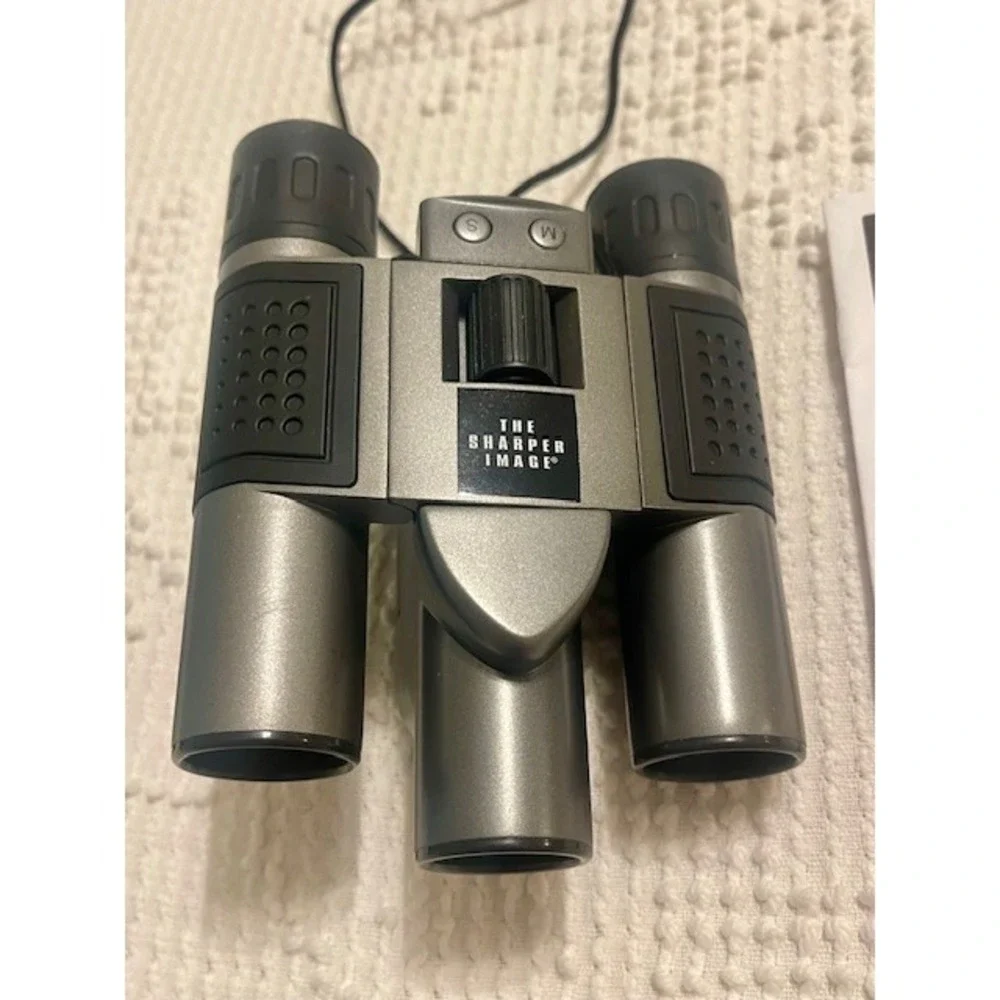 The Sharper Image 10X25 Digital Camera Binoculars